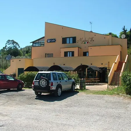 8380 Mastro Guest house 3*